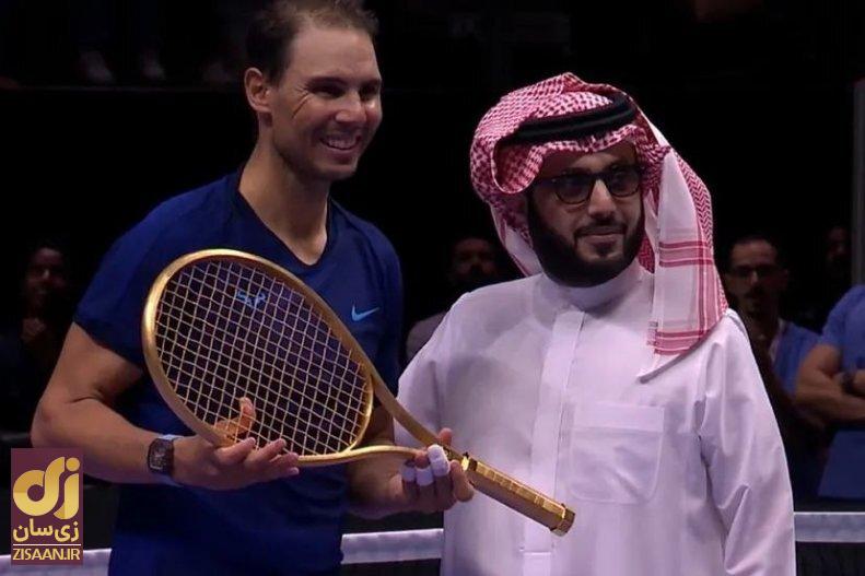 عکس | راکت طلایی‌ای که عربستانی‌ها به نادال دادند!