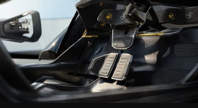 جهان خودرو؛ شاسی‌بلند ایرانی-آمریکایی به اتاق لوکس و امکانات جدید مجهز شد