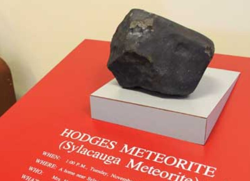 عکس | اولین زنی که ضربه شهاب‌سنگ را تجربه کرد!