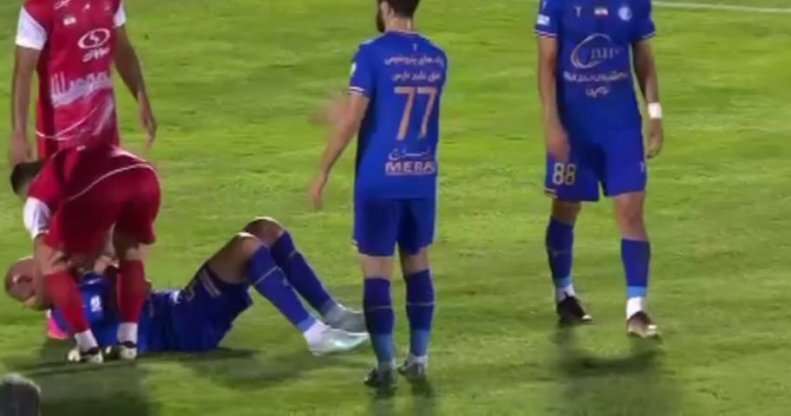 اتفاق کمسابقه: خونریزی شدید سه بازیکن استقلال! اتفاق کمسابقه: خونریزی شدید سه بازیکن استقلال!