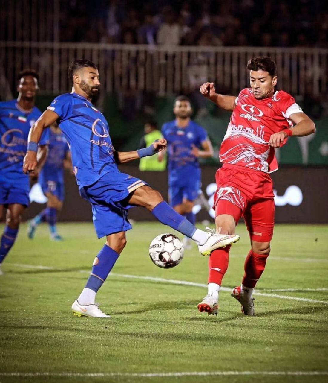 عکس | لحظهای که دنیا روی سر رامین خراب شد! عکس | لحظهای که دنیا روی سر رامین خراب شد!