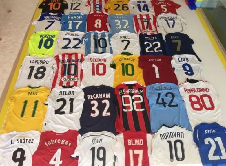 هنر تعویض پیراهن در فوتبال؛ چه کسی بهترین کلکسیون را دارد؟