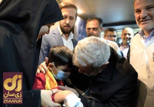 تصاویری از سردار قاآنی با لباس غیرنظامی در بیمارستان بقیة‌الله