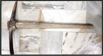 (تصاویر) یک داستان تکان‌دهنده؛ مردی سر همسرش را با کلنگ شکافت | ۱۰ روز بود با من رابطه نداشت!