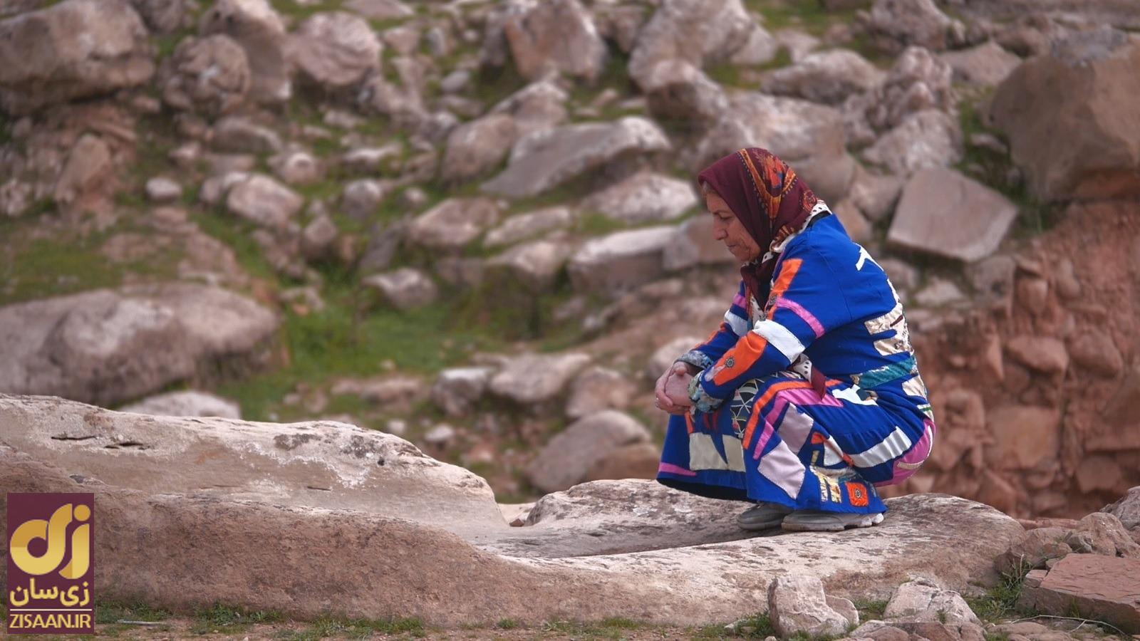 همه‌چیز درباره مستند «دفک»؛ داستان خانواده‌ای 8 نفره که همه نقاش هستند