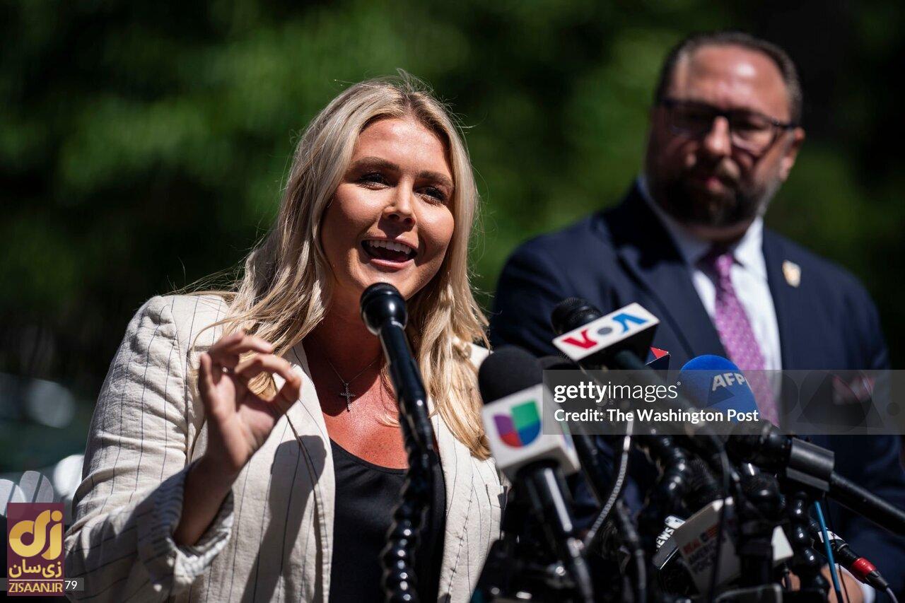 (تصاویر) این زن جوان و زیبا سخنگوی ترامپ شد؛ کارولین لیویت، جوانترین سخنگوی تاریخ کاخ سفید کیست؟ (تصاویر) این زن جوان و زیبا سخنگوی ترامپ شد؛ کارولین لیویت، جوانترین سخنگوی تاریخ کاخ سفید کیست؟