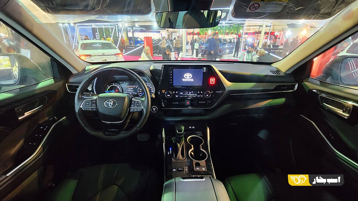 (تصاویر) اولین شاسی‌بلند ۷ نفره تویوتا به ایران آمد؛ رخ تویوتا هایلندر را ببینید