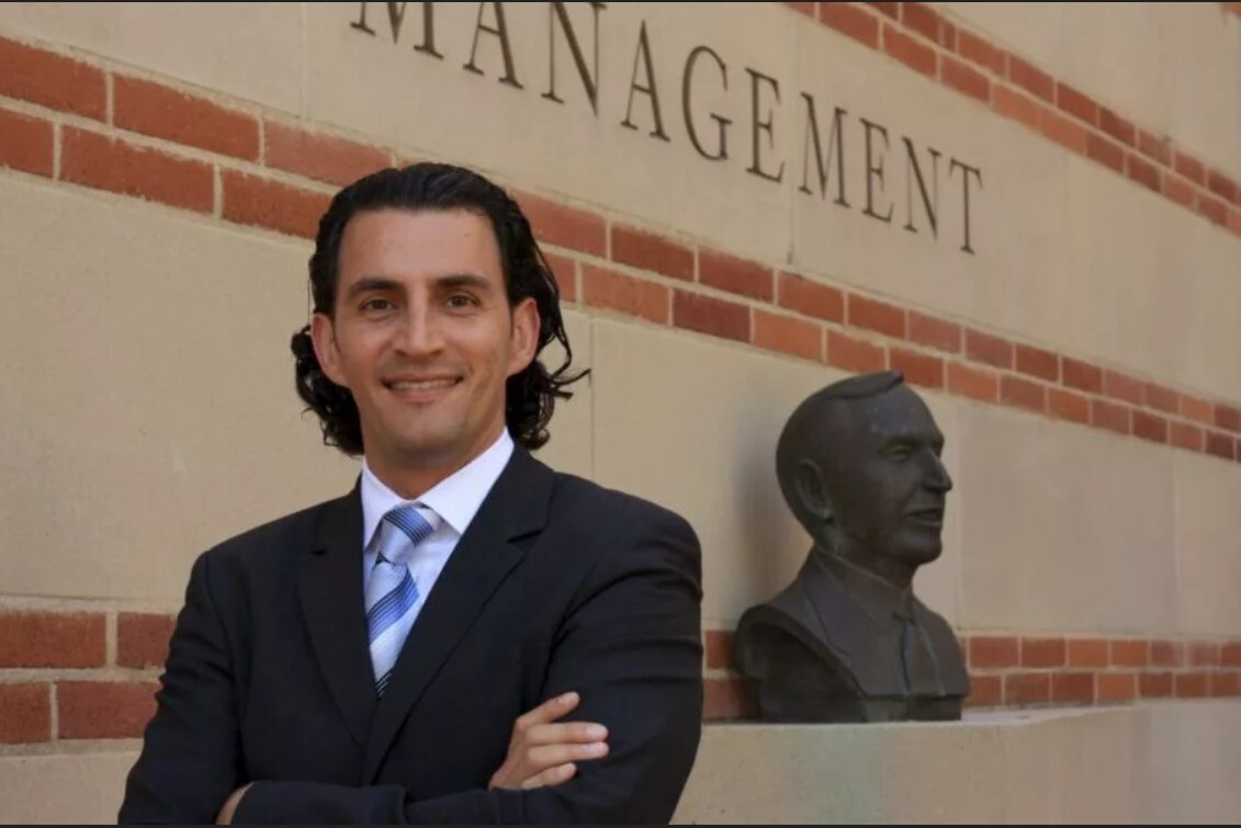 یک ایرانی در تیم ایلان ماسک؛ «محمودرضا بانکی» کیست و چگونه بعد از زندان، مدیر ارشد مالی ایکس شد