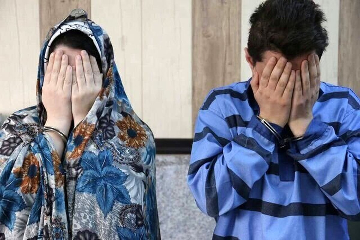 داستان یک عشق سیاه؛ دستگیری زنی که از پسران جوان موبایل‌قاپ می‌ساخت!