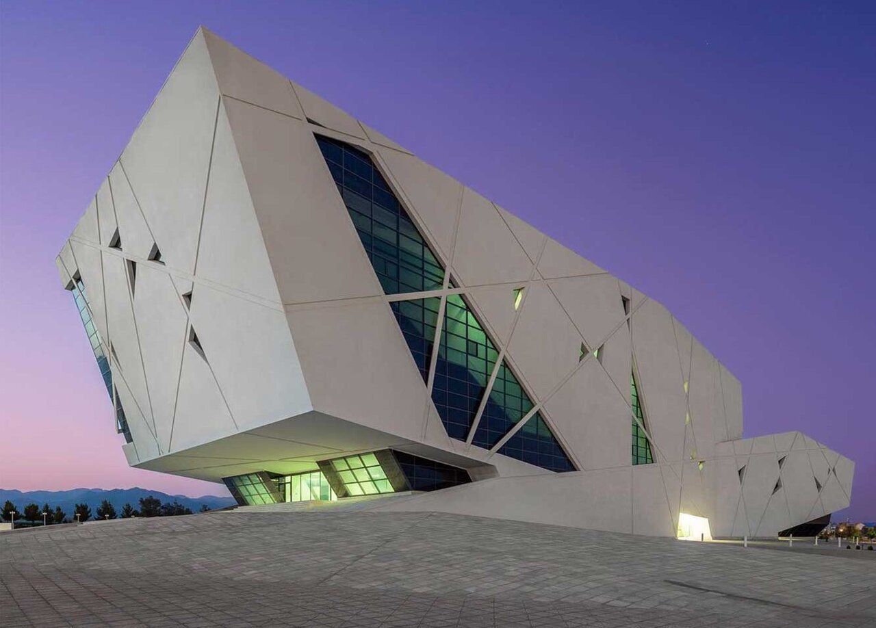 (تصاویر) معماری جالب ساختمانی در سمنان که در جهان دیده شد (تصاویر) معماری جالب ساختمانی در سمنان که در جهان دیده شد