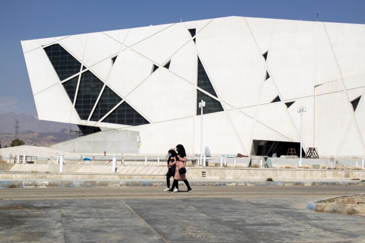 (تصاویر) معماری جالب ساختمانی در سمنان که در جهان دیده شد (تصاویر) معماری جالب ساختمانی در سمنان که در جهان دیده شد