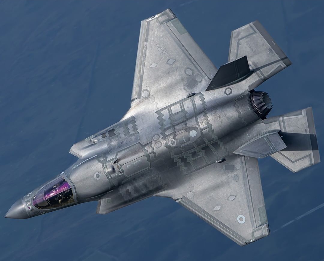 متفاوت‌ترین تصاویر از بدنه جنگنده اف-۳۵ آمریکا