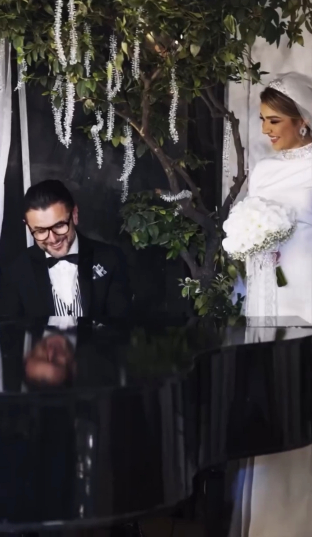 (عکس) روزبه معینی بازیگر سریال‌های تلویزیونی ازدواج کرد