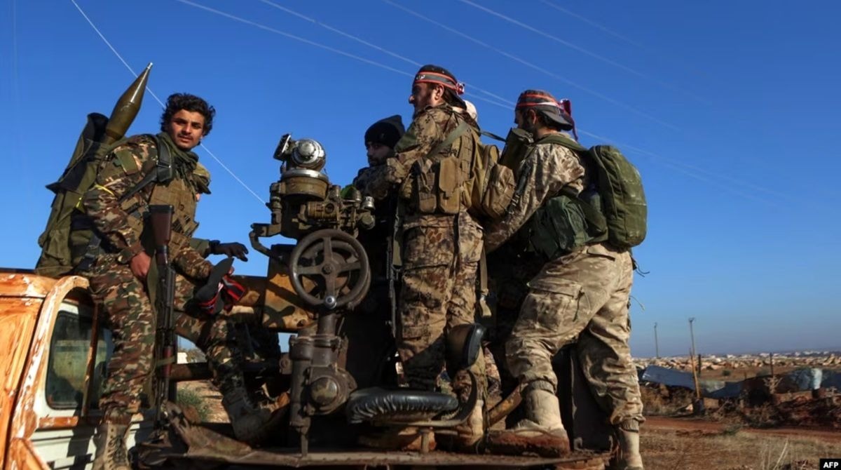 آخرین تقشه از میدان جنگ در سوریه؛ تروریست‌ها تا کجا پیشروی کرده و کانون درگیری‌ها در کدام مناطق است؟ + نقشه زنده 