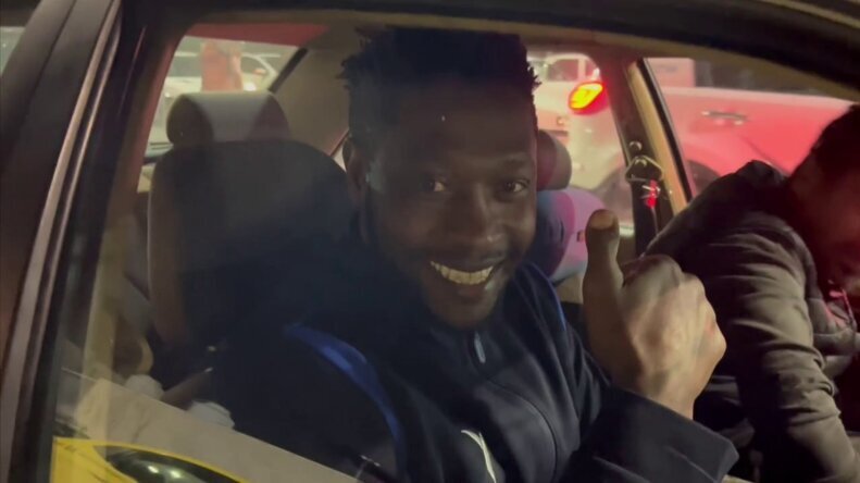 اولین خرید استقلال و موسیمانه وارد تهران شد + عکس اولین خرید استقلال و موسیمانه وارد تهران شد + عکس