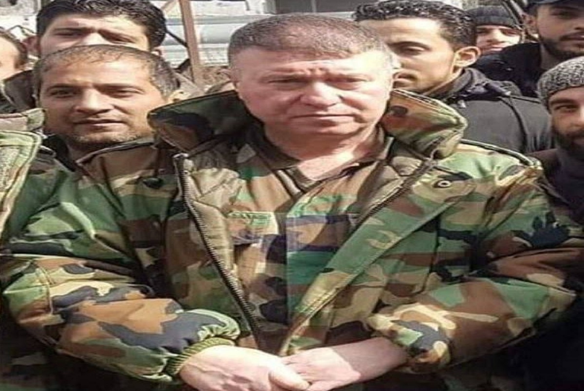 عکس | جسد تیرباران شده معاون عملیات لشکر ۴ زرهی ارتش سوریه
