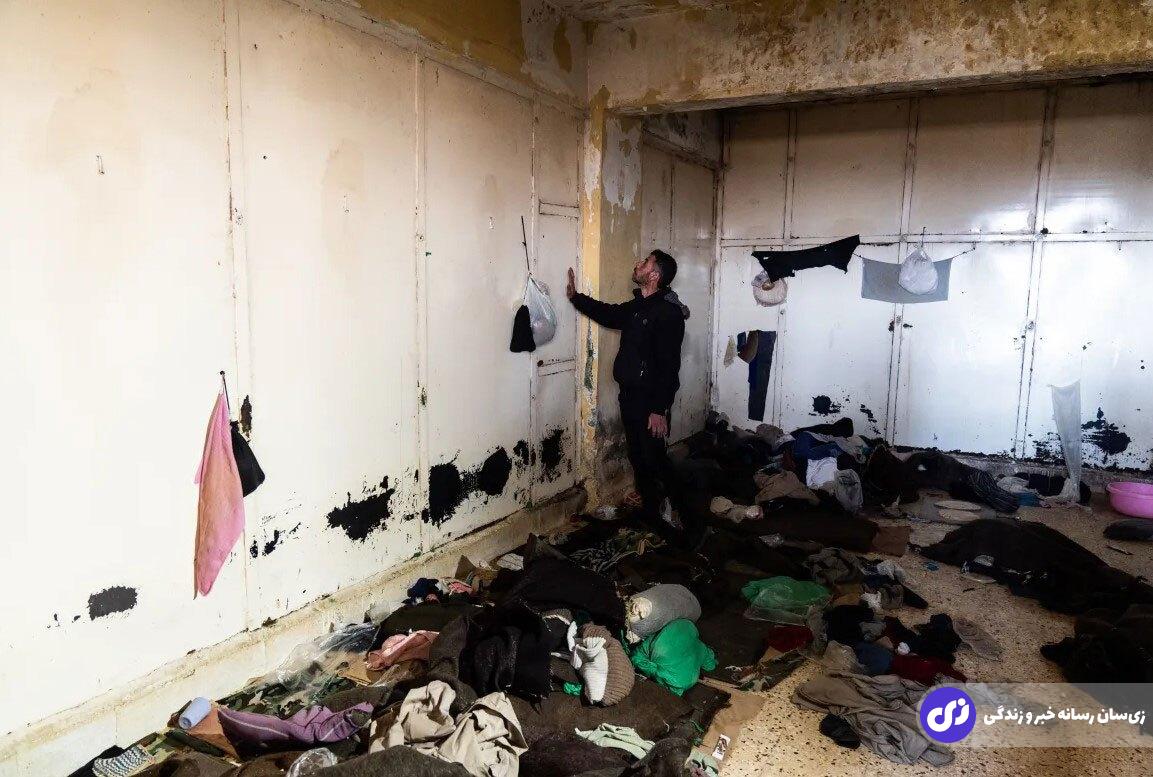 مردی در زندان صیدنایا بعد از سقوط دمشق