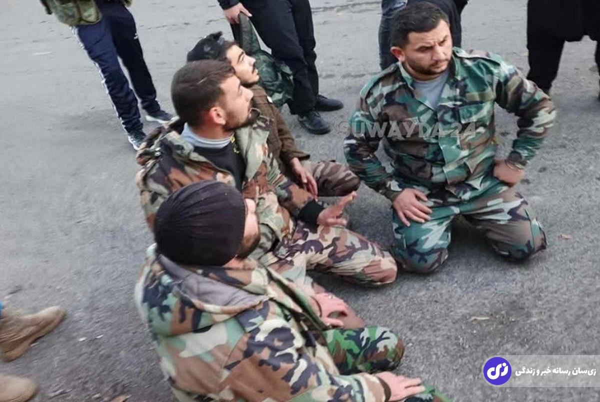 ویدئو (۱۸+) | صحنه‌هایی از کشتن سربازان بشار اسد توسط شورشیان / حاوی صحنه‌های دلخراش