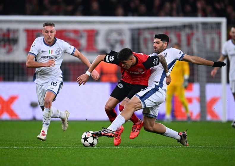 چکش‌ها در توییتر برای طارمی بالا رفت