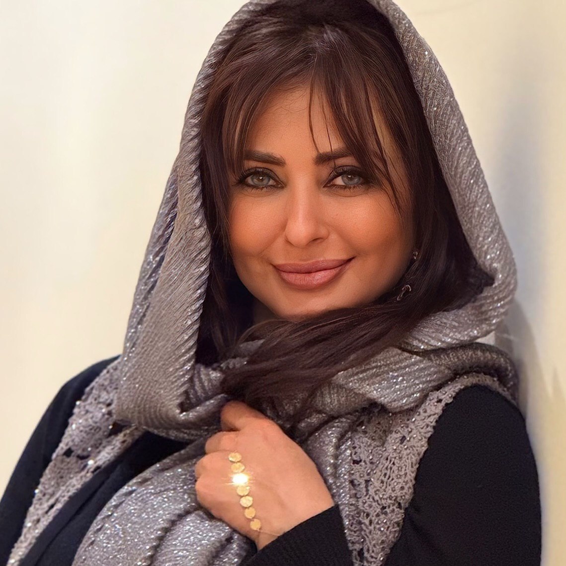 تصویر نفیسه روشن در سن ۴۲ سالگی سوژه کاربران شبکه‌های اجتماعی شد