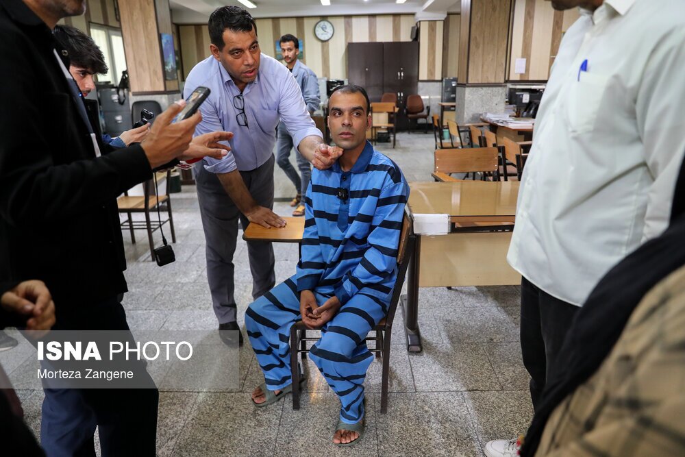 تصاویری از دستگیری عامل تجاوز سریالی در تهران و درگیری قربانیان با مرد شیطان صفت