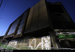 تصاویری آتش زدن فروشگاه مواد غذایی در جریان ناآرامی‌ها در مبارکه اصفهان