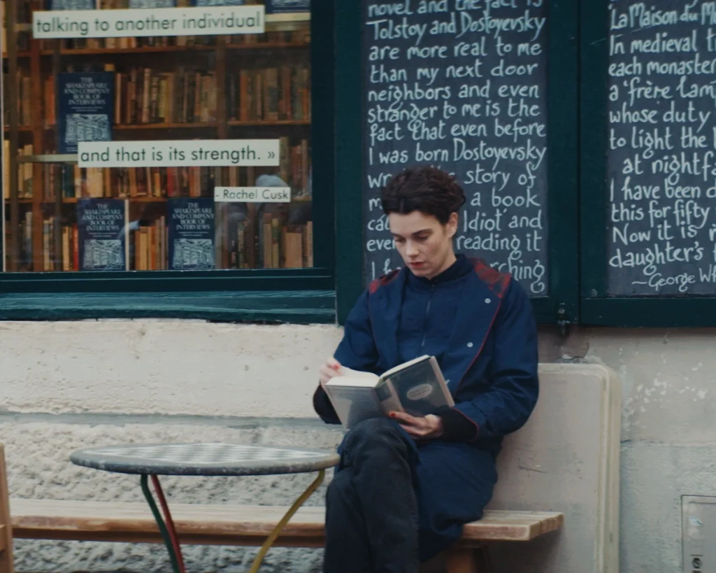 ۹ فیلم عاشقانه برتر سال ۲۰۲۵ که باید ببینید؛ از La Dolce Villa تا Lost in Starlight ۹ فیلم عاشقانه برتر سال ۲۰۲۵ که باید ببینید؛ از La Dolce Villa تا Lost in Starlight