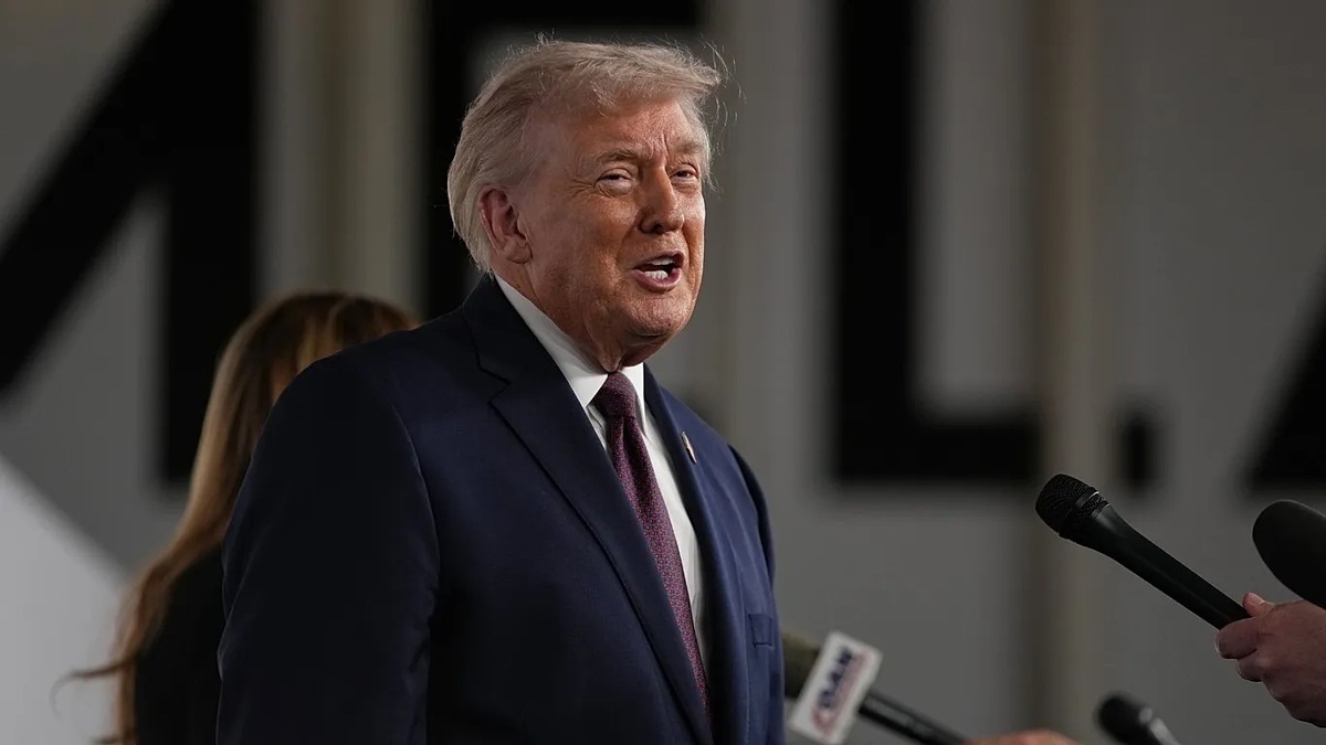 ترامپ: ایران با ما در حال گفتگوست و خواهیم دید چه می‌شود   نمی‌توانیم برنامه‌مان درمورد ایران را به اعراب بگوییم