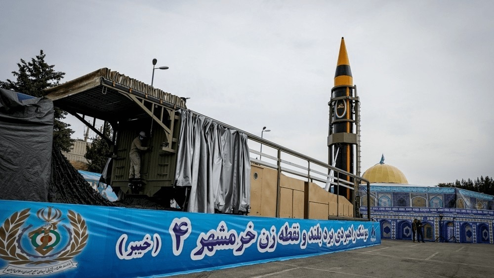 (تصاویر) موشک فوق پیشرفته خرمشهر ۴ یا خیبر وارد شهر‌های موشکی شد/ خیبر چیست و چه ویژگی‌هایی دارد؟