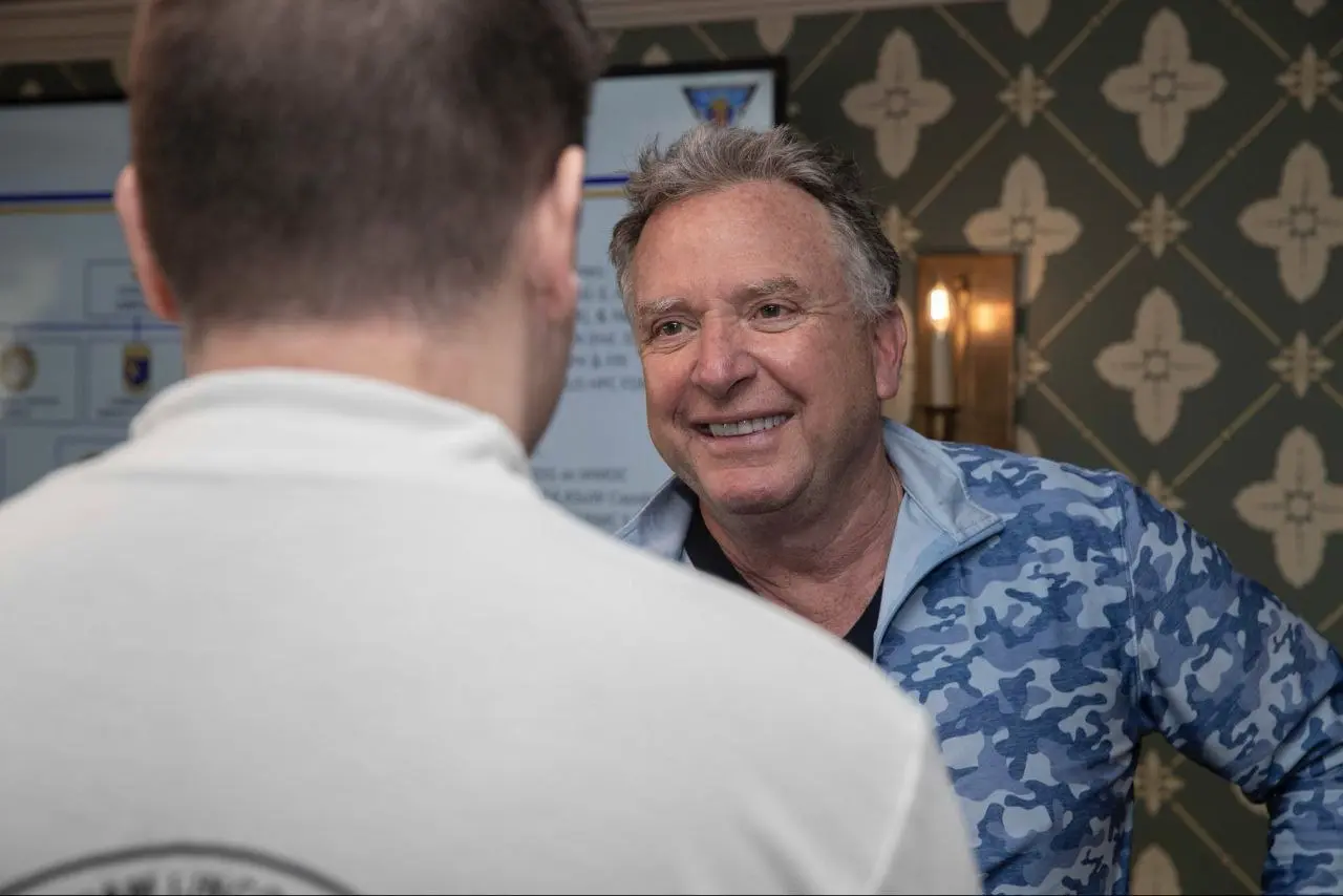 تصاویر ویتکاف و کوشنر بر روی ناو آبراهام لینکلن