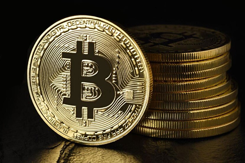 تحلیل رفتار عجیب بیت‌کوین؛ چرا بیت‌کوین مدام در حال سقوط است؟