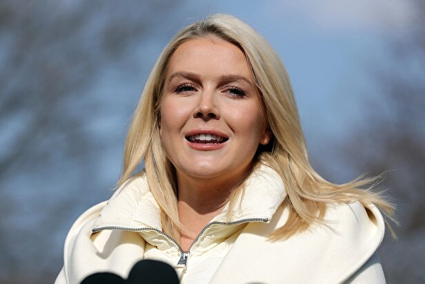 بیوگرافی کارولاین لیویت جوان‌ترین سخنگوی مطبوعاتی تاریخ آمریکا؛ چهره جنجالی که نسل «زد» آمریکا را عاشق سیاست کرد