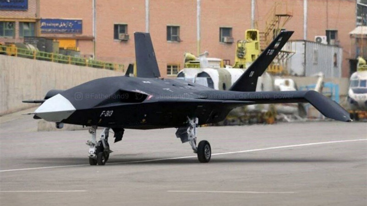 جنگنده قاهر ۳۱۳؛