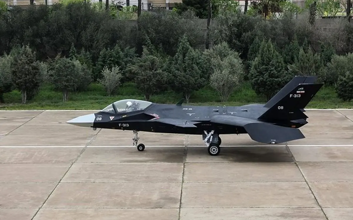 جنگنده قاهر ۳۱۳