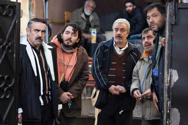 همه چیز درباره سریال کمدی «اسباب زحمت»؛ اولین تصاویر از سریال جدید سعید آقاخانی قبل از پخش