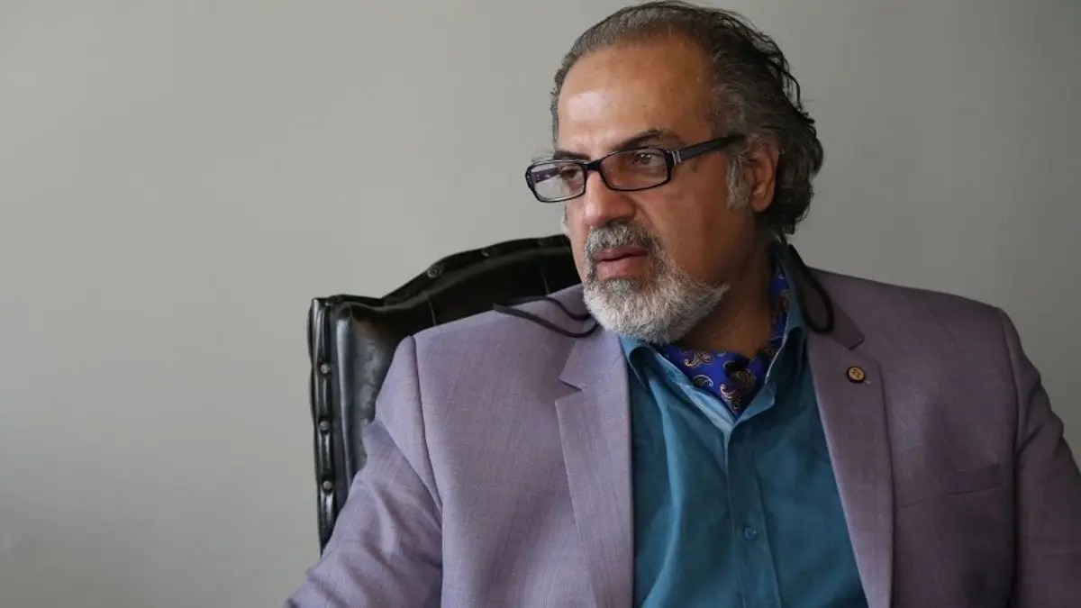 بیوگرافی مهدی مطهرنیا؛ چهره بحثبرانگیز تحلیل سیاست و آیندهپژوهی ایران / چرا مطهرنیا اینقدر جنجالی شد؟ مهدی مطهرنیا