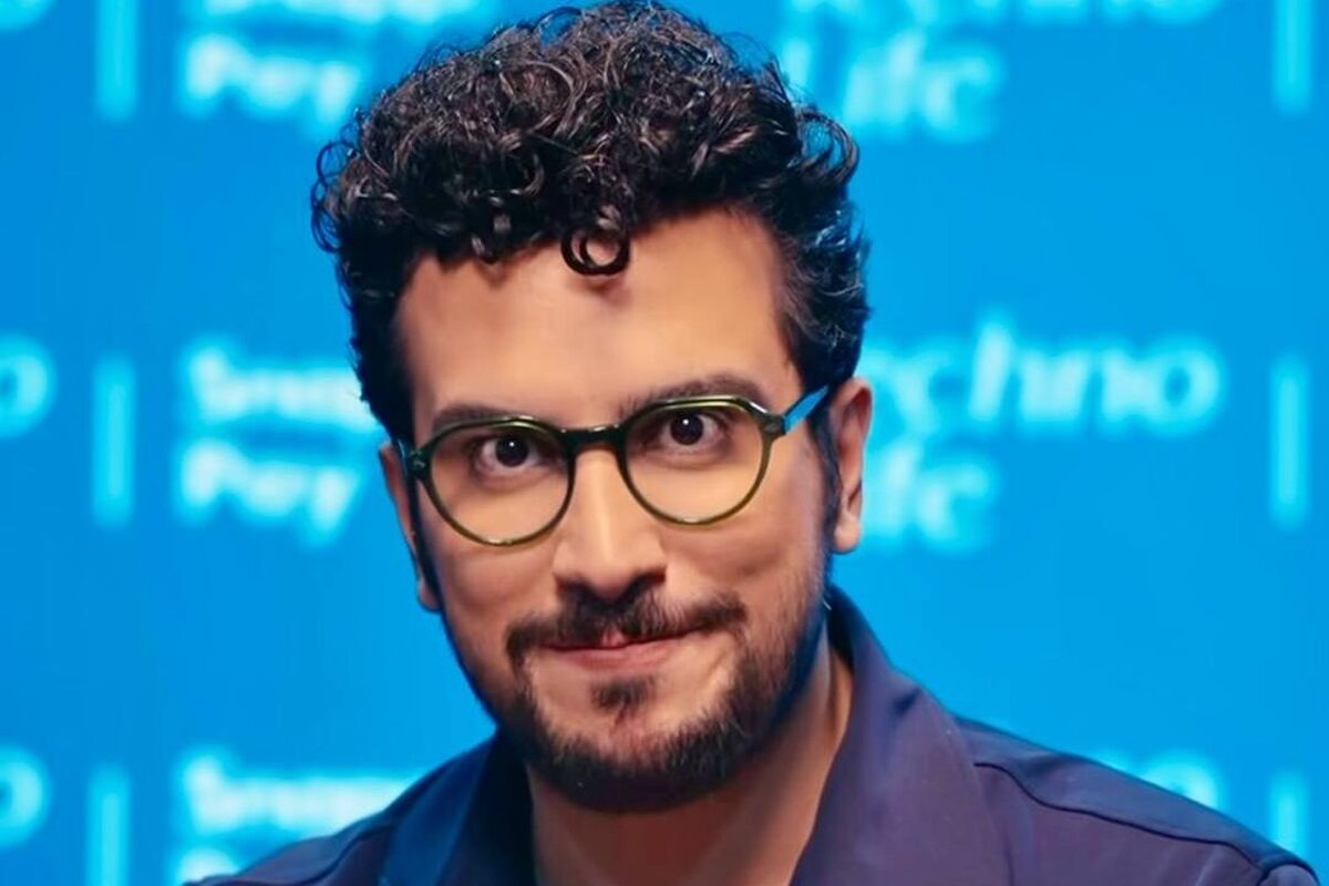 بیوگرافی امیرحسین قیاسی مجری و کمدین معروف ایرانی بیوگرافی امیرحسین قیاسی مجری و کمدین معروف ایرانی