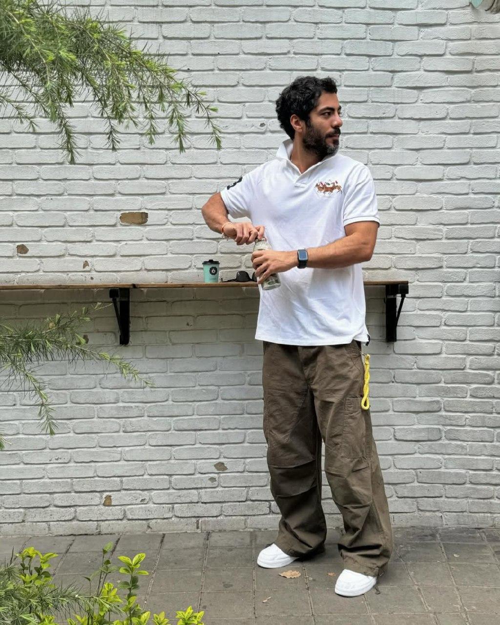 بیوگرافی «نوید پورفرج» بازیگر سینما و تلویزیون بیوگرافی «نوید پورفرج» بازیگر سینما و تلویزیون