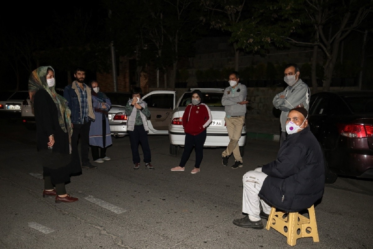 آسمان و زمین به‌هم ریختند؛ زلزله در کرج، توفان در تهران