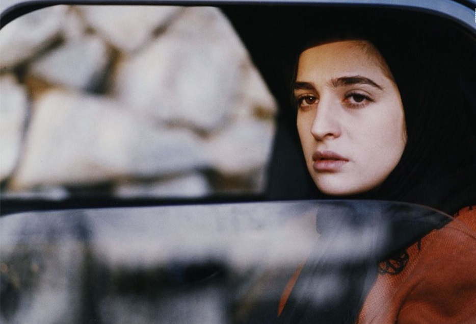 عسل بدیعی؛ دختر معصوم سینمای ایران که جان هفت انسان را نجات داد و خودش پرکشید!