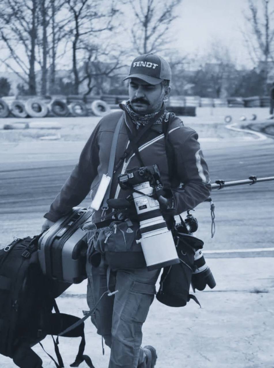 مرگ هولناک حمیدرضا درجاتی در پیست اتومبیلرانی آزادی مرگ هولناک حمیدرضا درجاتی در پیست اتومبیلرانی آزادی