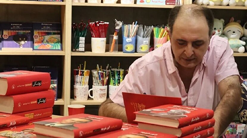 بیژن اشتری مترجم مطرح درگذشت