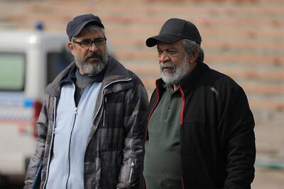 همه چیز درباره سریال بوقچی؛ هنرمایی حسن پورشیرازی در «تد لاسو»؛ بوقچی یا تد لاسوی مناطق محروم؟