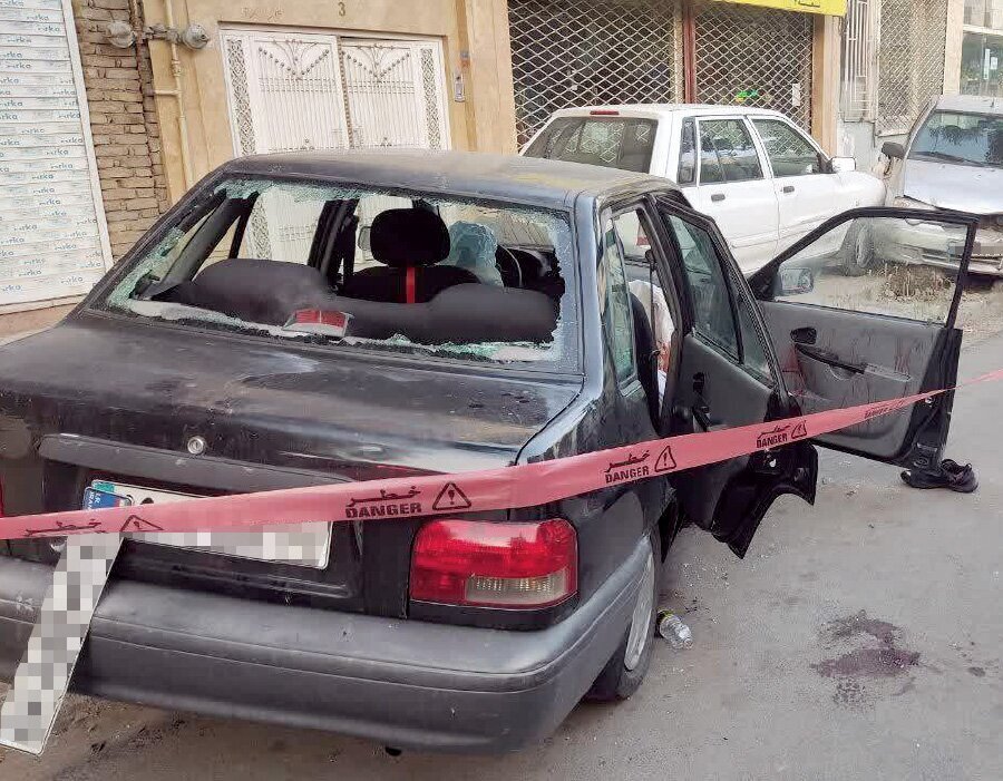 تصاویر ۱۸+ | مرگ یک سارق شبرو با شلیکهای پلیس تصاویر ۱۸+ | مرگ یک سارق شبرو با شلیکهای پلیس