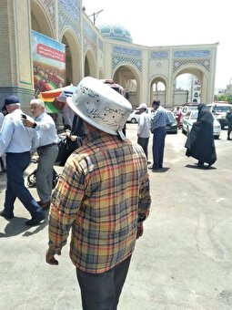 قاب خاصی که در حاشیه نماز جمعه تهران ثبت شد