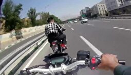 فیلمی عجیب و هیجانی از تعقیب و گریز پلیس با سارقان در اتوبان شهید آوینی