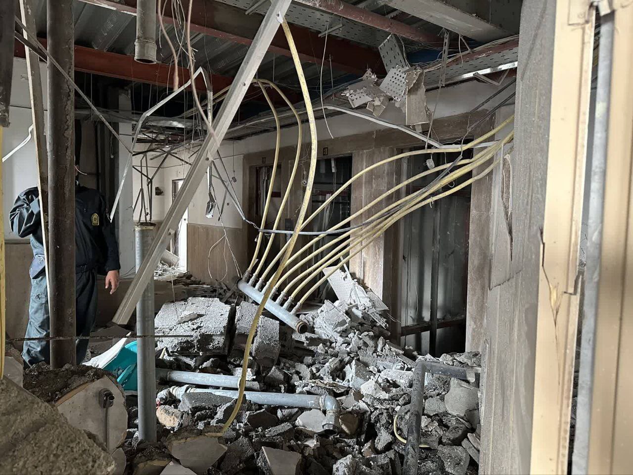 تصاویر جدید از انفجار مهیب در برج چیتگر تصاویر جدید از انفجار مهیب در برج چیتگر