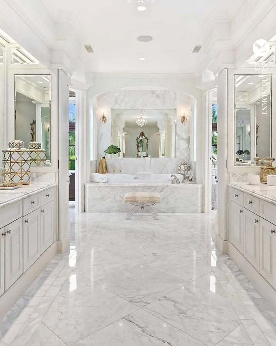 تصاویر | عمارت ۲۴ میلیون دلاری ایوانکا ترامپ در جزیره میلیاردر‌ها