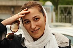 عکس جدید فلامک جنیدی در کنار همسر و دوقلوهایش