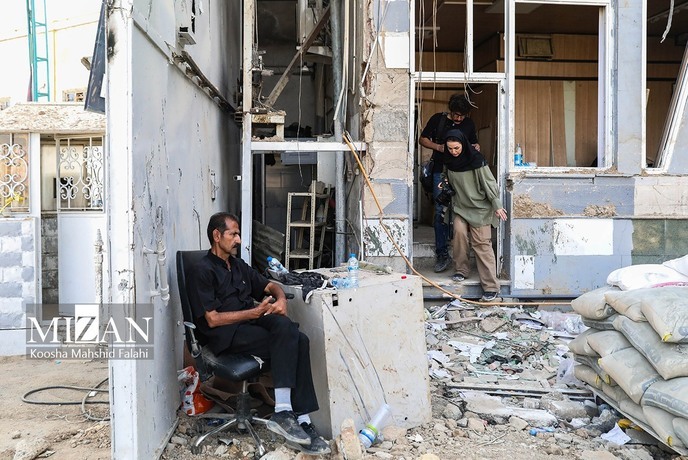 بازدید خبرنگاران خارجی از زندان اوین + عکس بازدید خبرنگاران خارجی از زندان اوین + عکس